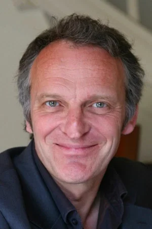 Photo of Philippe Hérisson from the Latest Netflix gallery