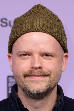 Photo of Graham Mason from the Latest Netflix gallery