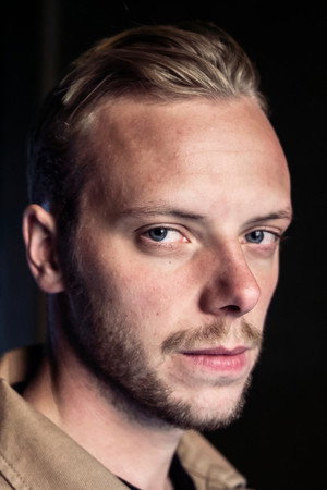 Photo of Carl Déman from the Latest Netflix gallery