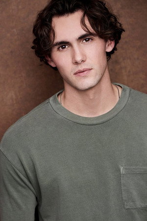 Photo of Jacob Ward from the Latest Netflix gallery