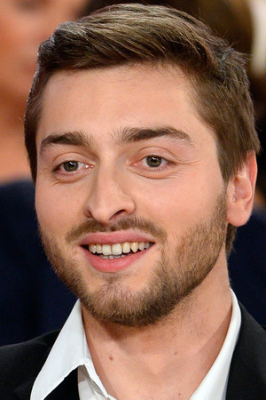 Simon Larvaron photo