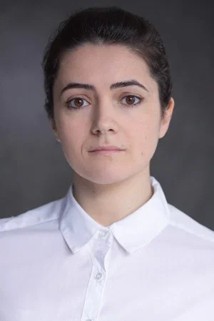 Photo of Sarah Coyne from the Latest Netflix gallery