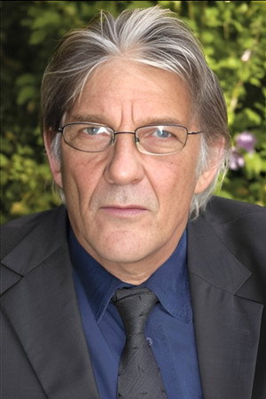 Photo of Bertrand Altmann from the Latest Netflix gallery