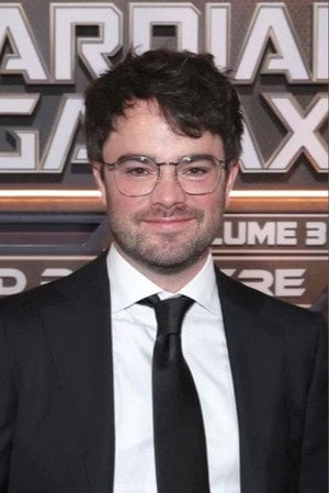 Photo of Simon Hatt from the Latest Netflix gallery