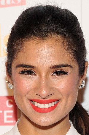 Diane Guerrero photo