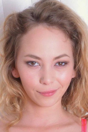 Photo of Angel Smalls from the Latest Netflix gallery