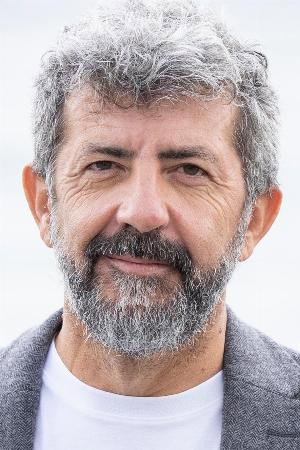 Photo of Alberto Rodríguez from the Latest Netflix gallery
