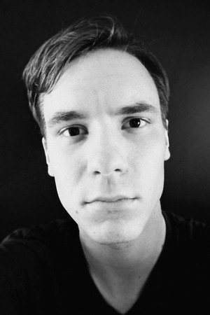 Photo of Kyle Odefey from the Latest Netflix gallery