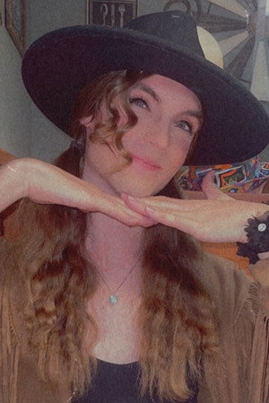 Photo of Kylie Mungenast from the Latest Netflix gallery
