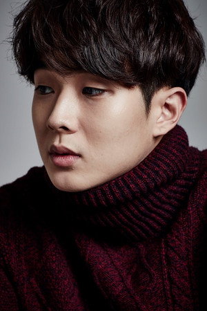 Choi Woo-shik photo