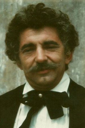 Photo of Claudio Carafoli from the Latest Netflix gallery