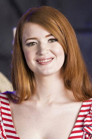 Photo of Abbey Rain from the Latest Netflix gallery
