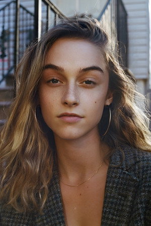 Photo of Emma Weinswig from the Latest Netflix gallery