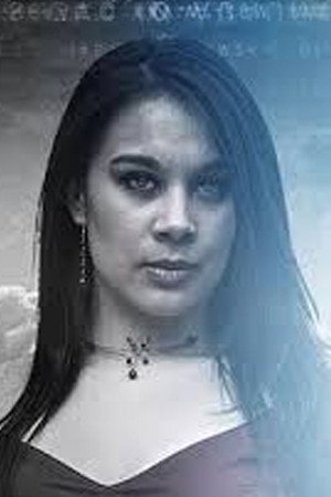 Photo of Carmen Nguyen-Cenalmor from the Latest Netflix gallery