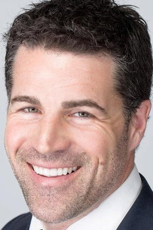 Photo of Michael Murray from the Latest Netflix gallery