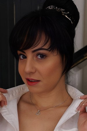Photo of Damaris from the Latest Netflix gallery