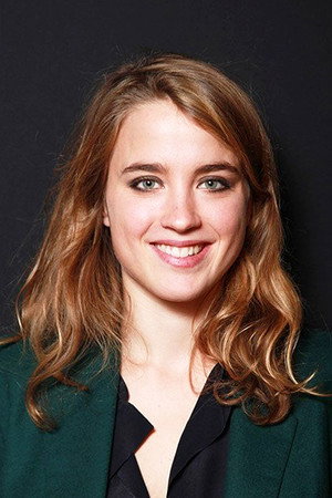Photo of Adèle Haenel from the Latest Netflix gallery