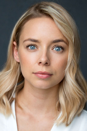 Sacha Parkinson photo