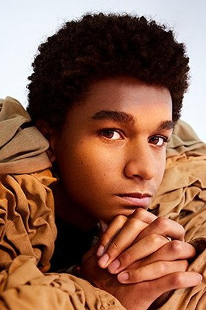Jaden Michael photo