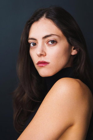 Photo of Isa Garcia from the Latest Netflix gallery