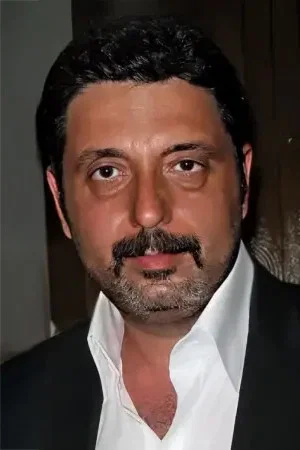 Photo of Bahadır Tok from the Latest Netflix gallery