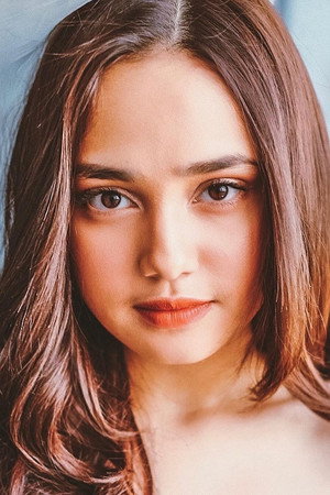 Photo of Syifa Hadju from the Latest Netflix gallery