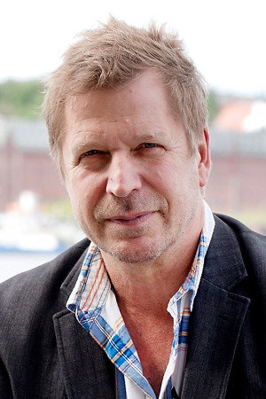 Photo of Johan Hedenberg from the Latest Netflix gallery