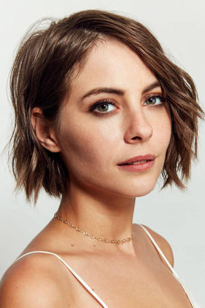 Willa Holland photo