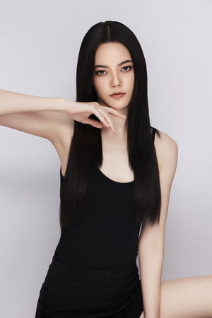 Photo of Ella Neelasha from the Latest Netflix gallery