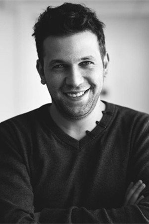 Photo of Taleh Yuzbeyov from the Latest Netflix gallery