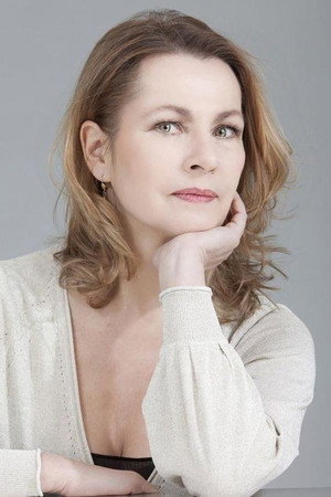 Photo of Gabrielle Forest from the Latest Netflix gallery