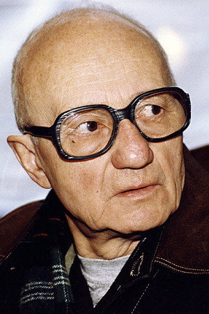 Karel Kachyňa photo