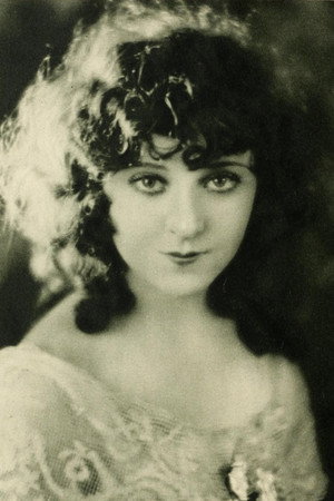 Photo of Jobyna Ralston from the Latest Netflix gallery