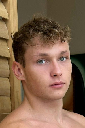 Photo of Jay Campion from the Latest Netflix gallery