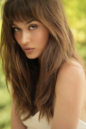 Photo of Eden Weiss from the Latest Netflix gallery