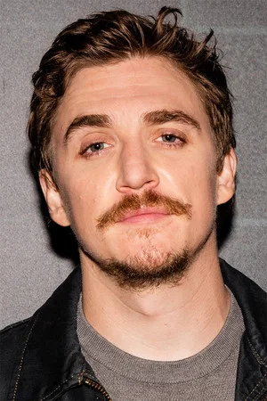 Photo of Kyle Gallner from the Latest Netflix gallery