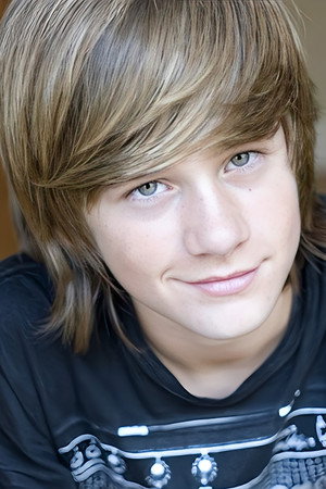 Luke Benward photo