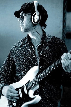 Photo of Mark Plati from the Latest Netflix gallery