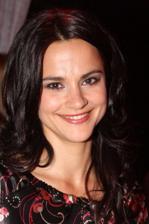 Melinda Kinnaman photo