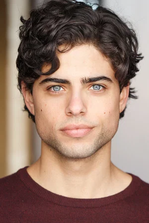 Photo of Eric Freeman from the Latest Netflix gallery