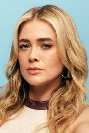 Melissa Roxburgh photo