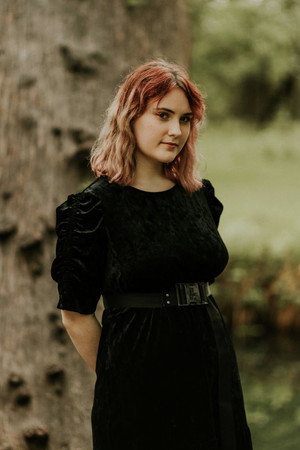 Photo of Saryn Stringer from the Latest Netflix gallery