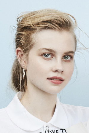 Angourie Rice photo