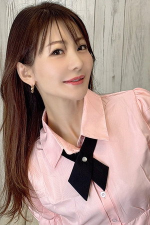 Photo of Naho Ozawa from the Latest Netflix gallery
