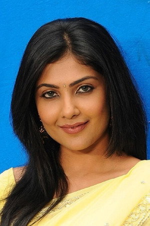 Photo of Kamalinee Mukherjee from the Latest Netflix gallery