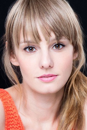 Photo of Esther Acebo from the Latest Netflix gallery