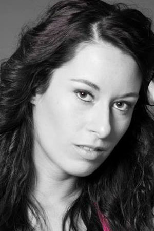 Photo of Laura Wellings from the Latest Netflix gallery