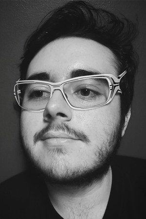 Photo of Estévan Morin from the Latest Netflix gallery