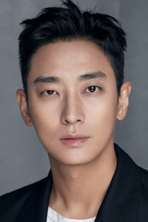Ju Ji-hoon photo