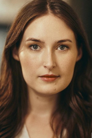 Photo of Amanda Elizabeth Rischel from the Latest Netflix gallery